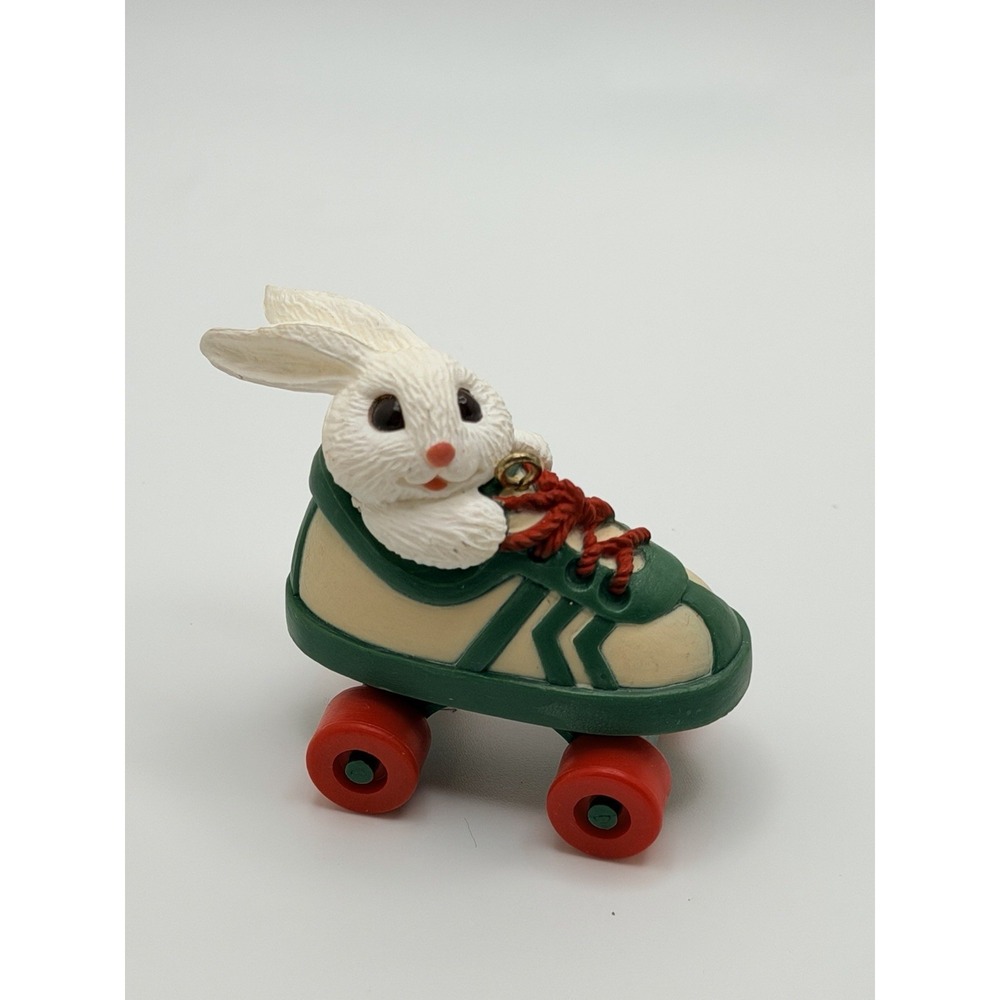 Hallmark Keepsake Ornament Roller Skating Rabbit Collectible Toy 1984 Vintage